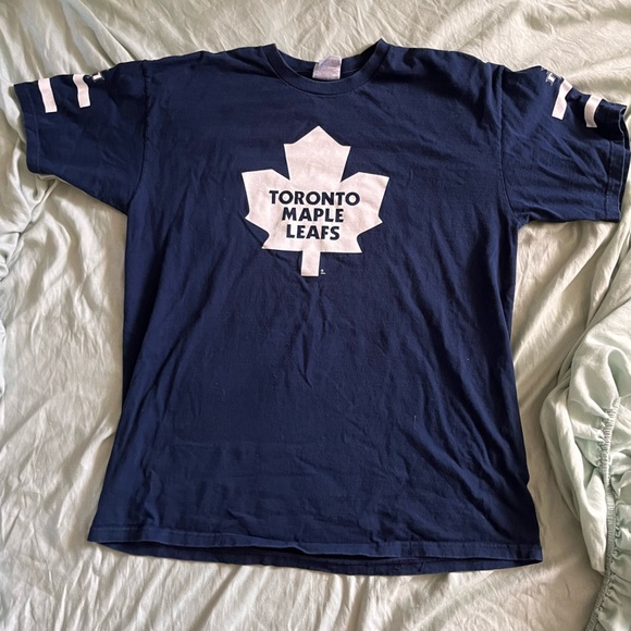 Nike Other - Nike 2006 Toronto Maple Leafs shirt (Y2K)